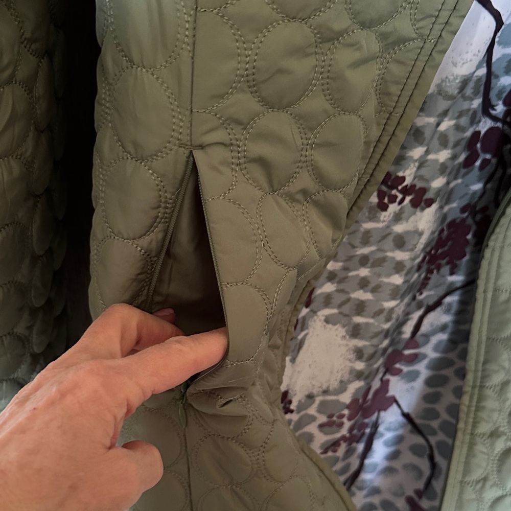 Title Nine Floral Patterned Jacket - image 5